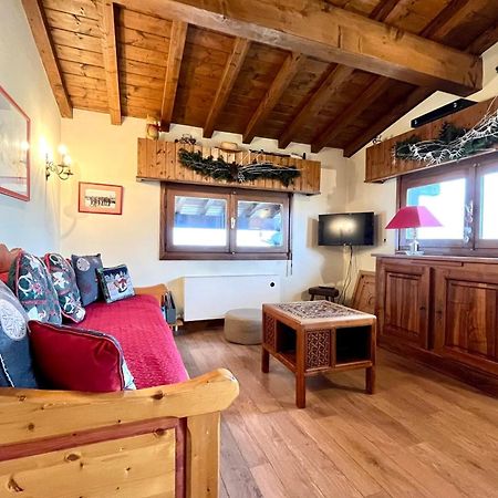 Nice And Bright Apartment In Combloux Esterno foto