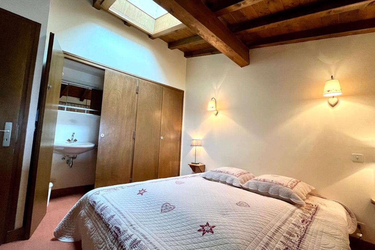 Nice And Bright Apartment In Combloux Esterno foto